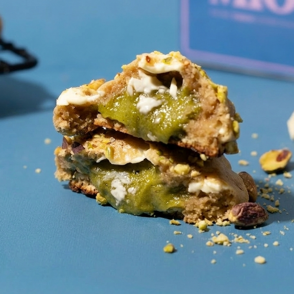 Pistachio Cream Lava Cookie